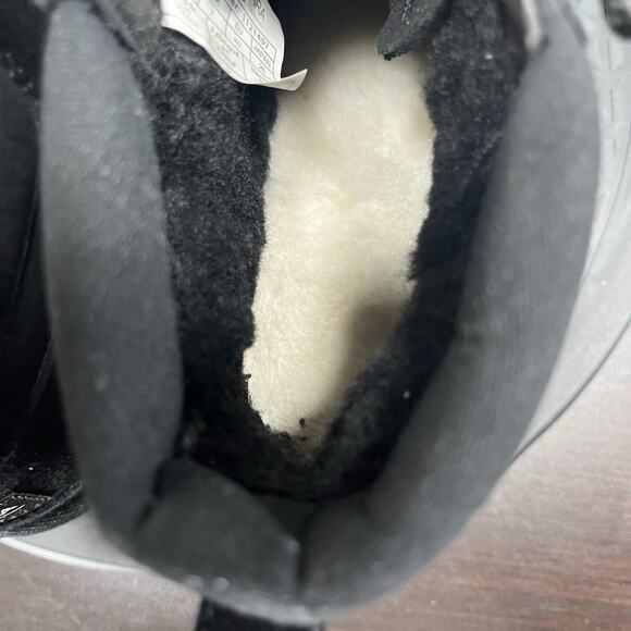 Koolaburra by UGG Advay Womens Size 9 Black Suede Chukka Lace Up Ankle Boots - Picture 6 of 10